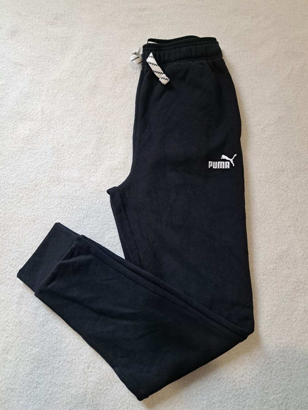 Puma Black Sweatpants with White Logo Boys Size XXL 18/20 Cozy Fleece Lined NWT